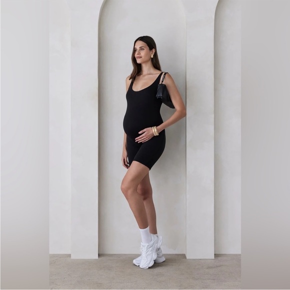 NWT BUMPSUIT The Cindy Maternity Romper Size XSmall - Picture 3 of 5